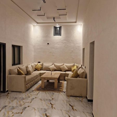Appartement In Ksar Ait Ben Haddou Exteriör bild